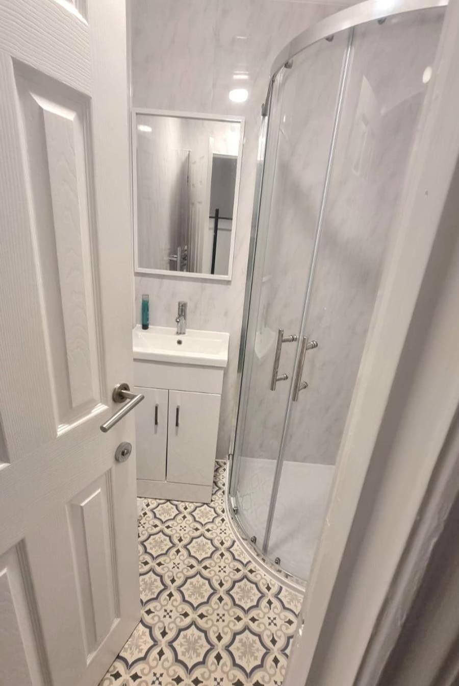 London En-Suite Double Rooms - Leytonstone E11 Екстер'єр фото